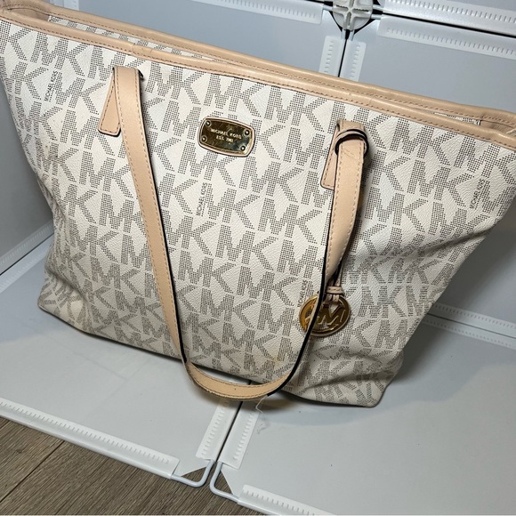 MICHAEL KORS Studio Signature White Tan EMRY Large Top Zip Tote Sections - Picture 2 of 13